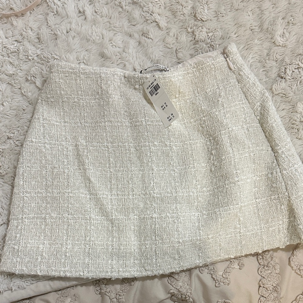 NWT Abercrombie Cream Tweed Skort
